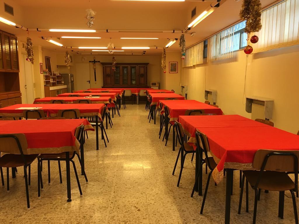 Casa Nostra Signora Hotel Isola Farnese Bagian luar foto